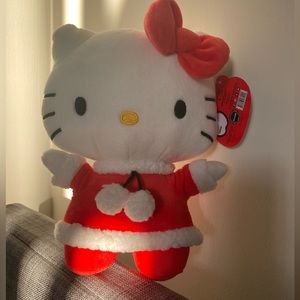 Hello kitty christmas plushie, cute and soft and perfect for collecting🤍